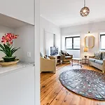 Guestready - Prince's Palace - Highlife Apartman